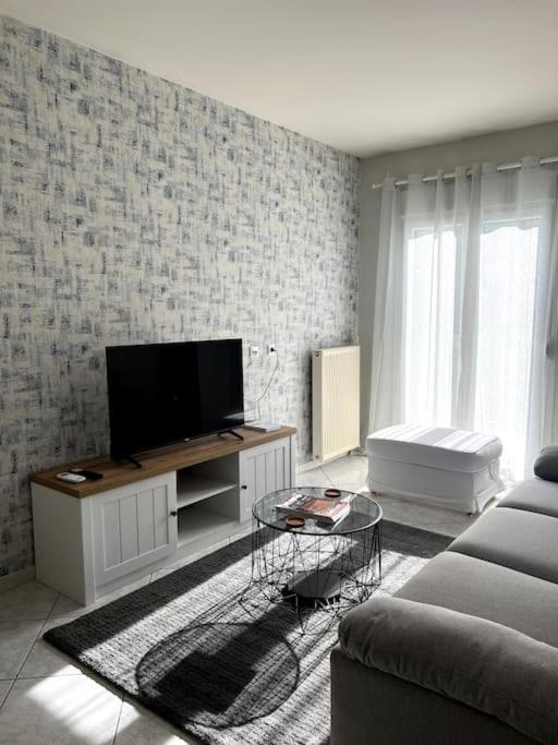 Letty'S Cozy Flat Apartment Peraia  Exterior photo